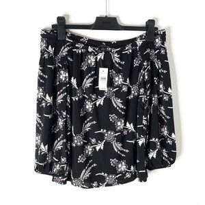 Ann Taylor Black White Paisley Floral Off Shoulder Top Smocked NWT